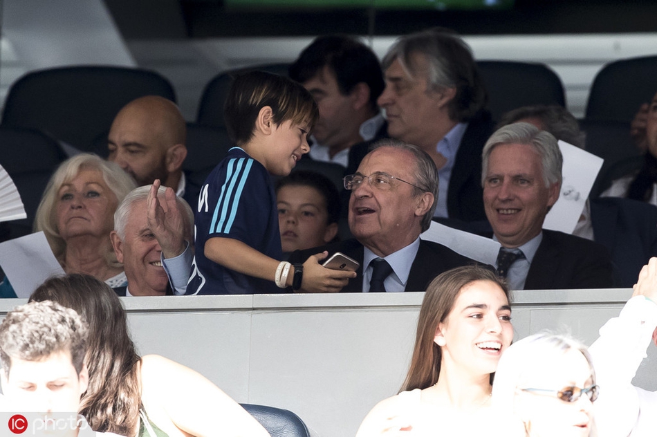 慈善赛皇马传奇5-4切尔西传奇