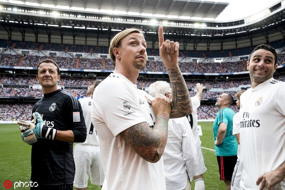 慈善赛皇马传奇5-4切尔西传奇