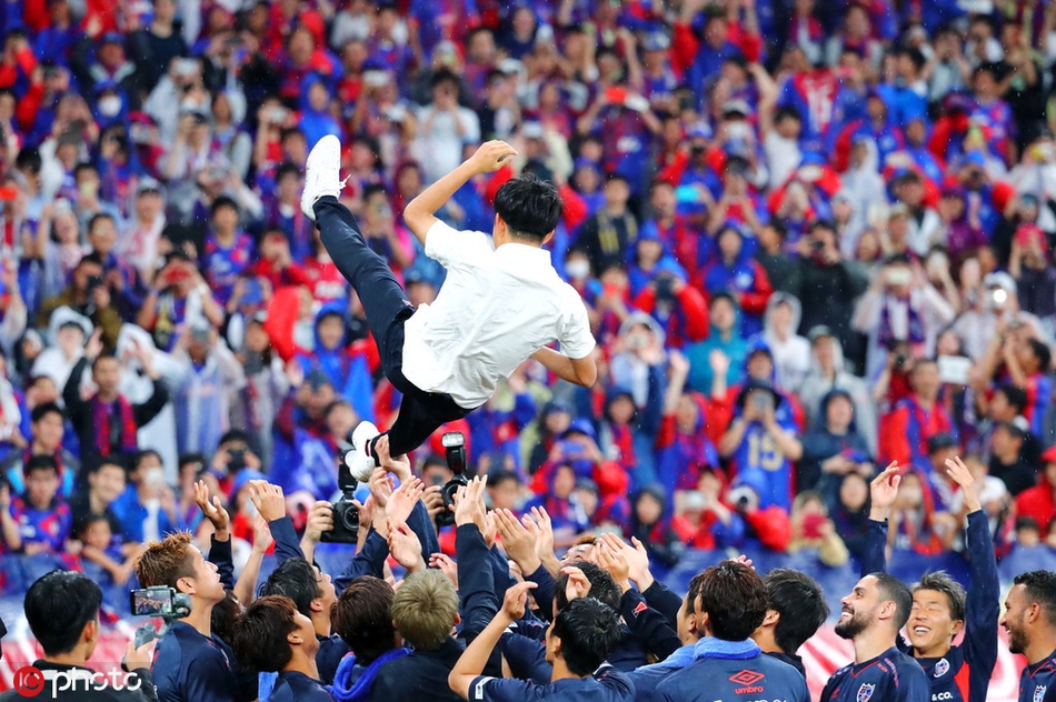 日本梅西要来了！告别东京启程去皇马