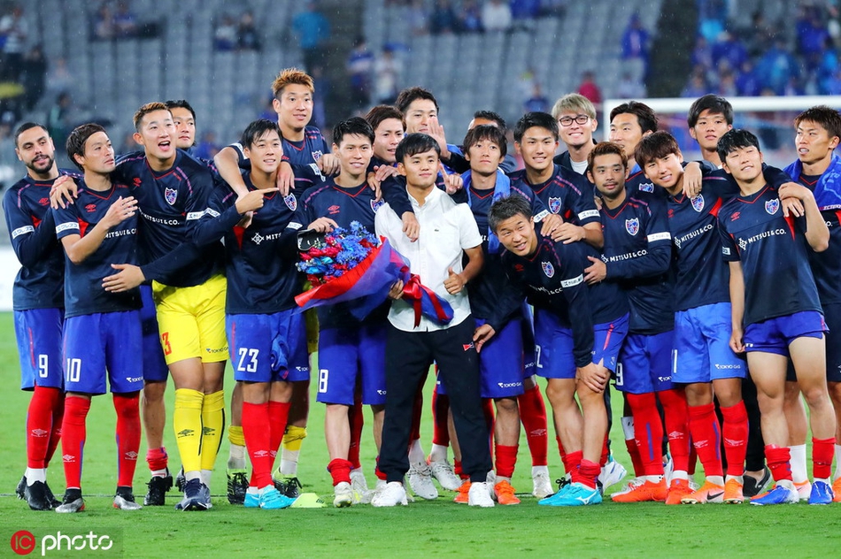 日本梅西要来了！告别东京启程去皇马