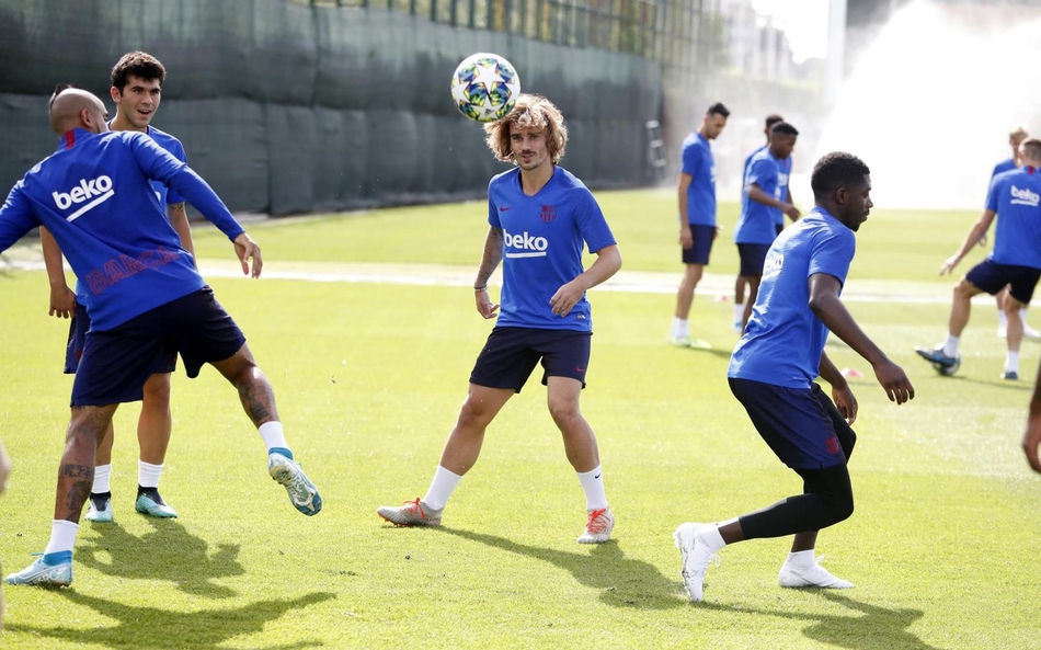梅西回归巴萨合练 欧冠有望复出