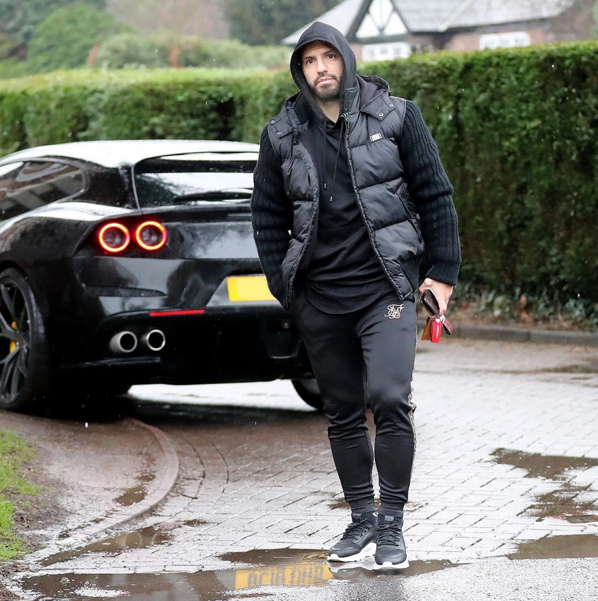 5、法拉利488 21.72万镑起