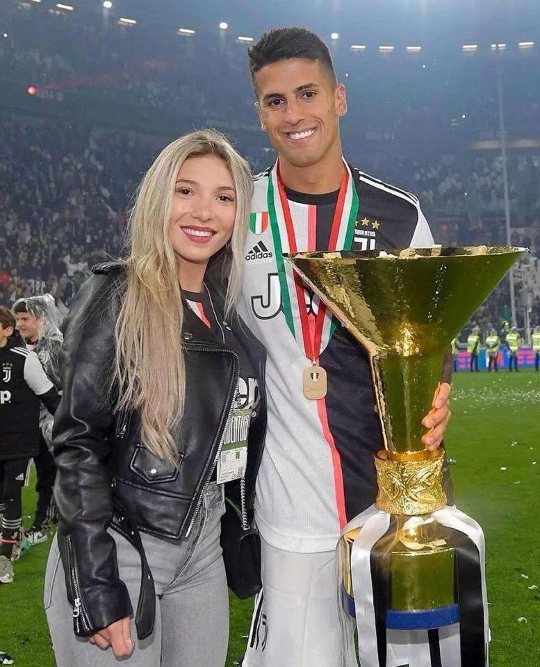 坎塞洛女友Daniela Machado