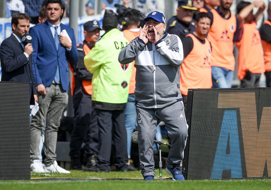 老马新东家首秀 风之子都来捧场了