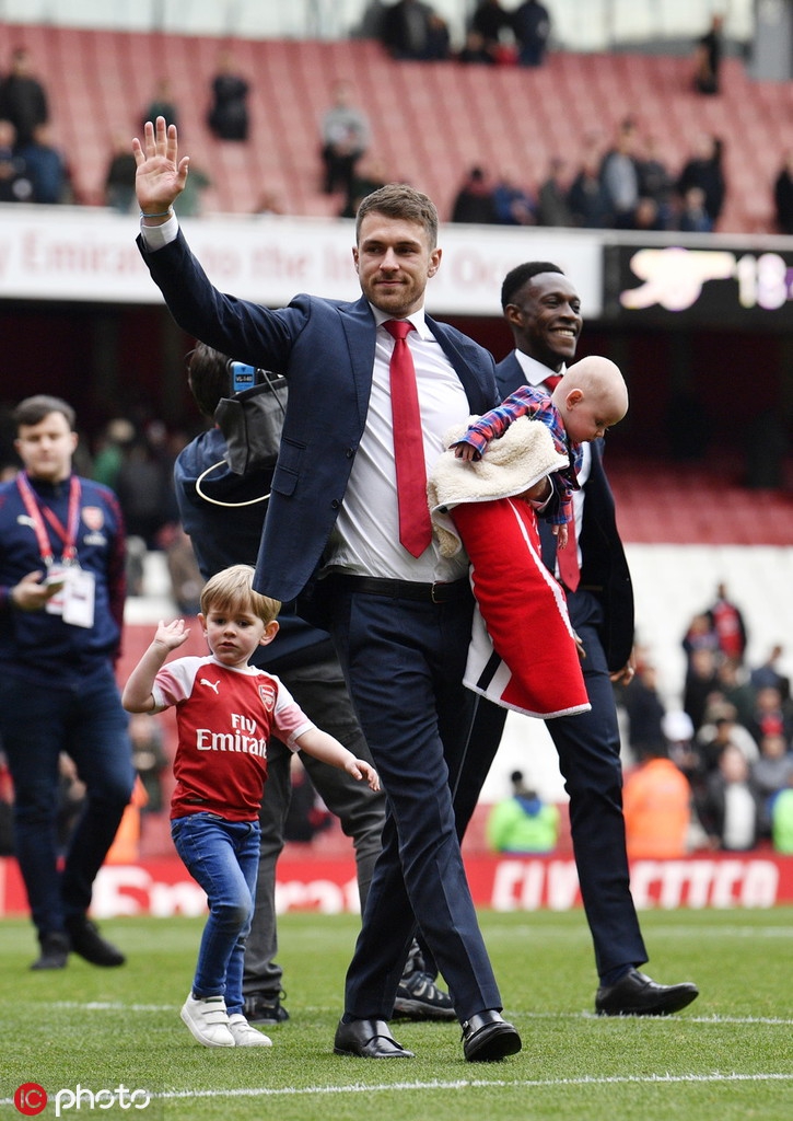 再见枪手！拉姆塞泪别阿森纳