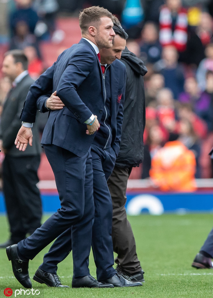 再见枪手！拉姆塞泪别阿森纳