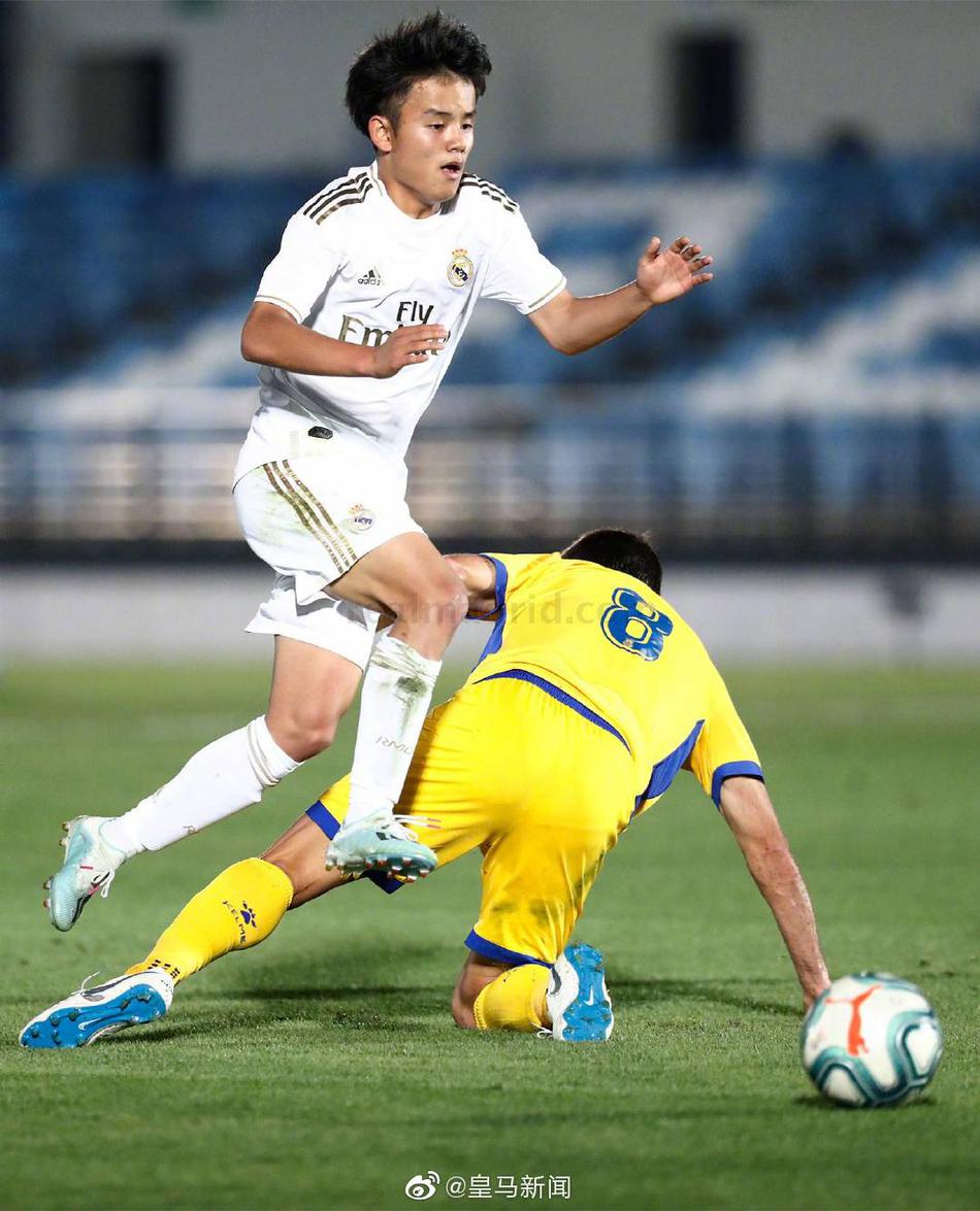 日本梅西+巴西天才完成皇马B队首秀