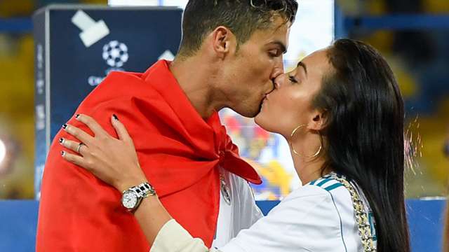 C罗亲口承认将和乔治娜结婚