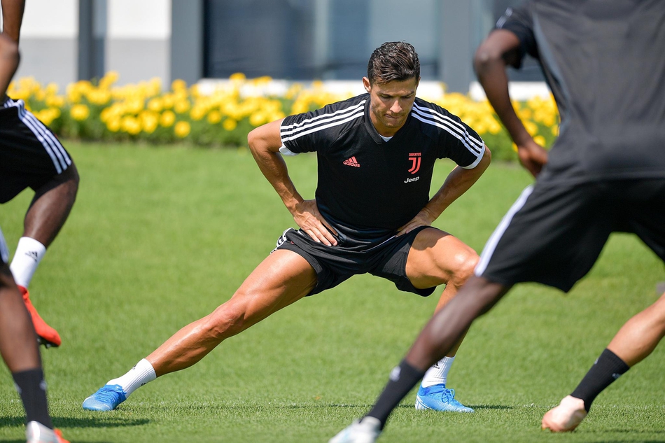 C罗回到训练场备战新赛季！