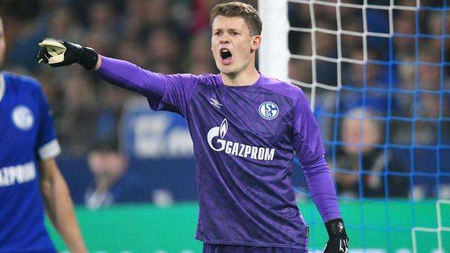 门将：努贝尔 身价1200万