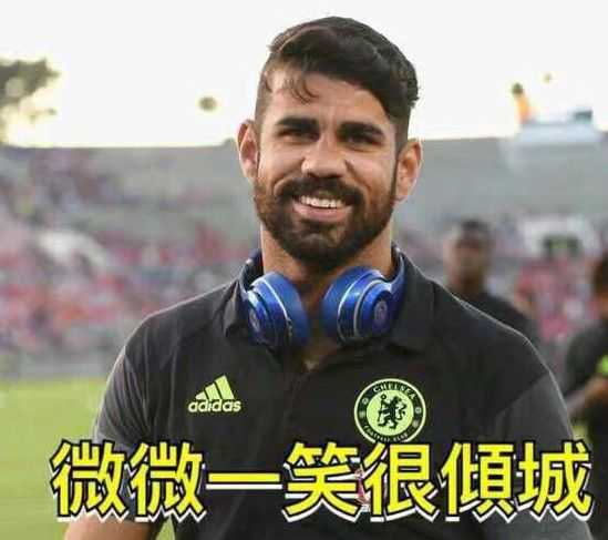 盛世美颜嘟嘴卖萌 你爱了吗