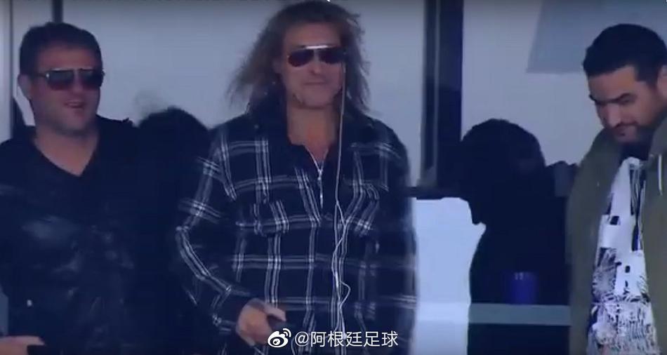 老马新东家首秀 风之子都来捧场了