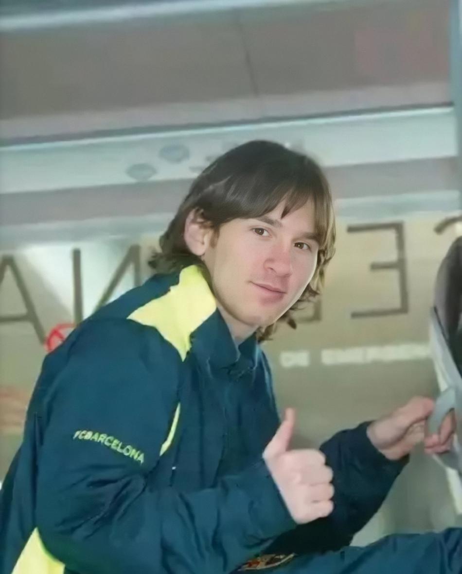 还记得那个长发的少年梅西吗