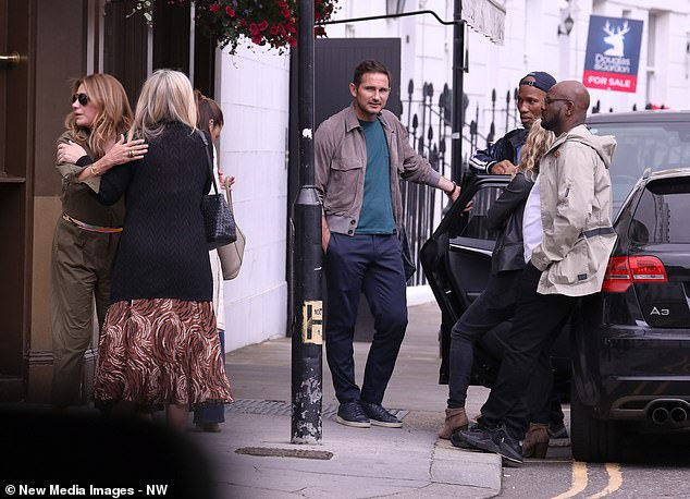 兰帕德碰头德罗巴 上任切尔西？