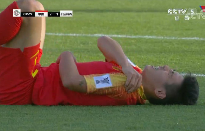 武磊手术成功将养伤6-8周