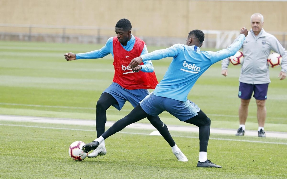 巴萨训练 梅西不在核心是他