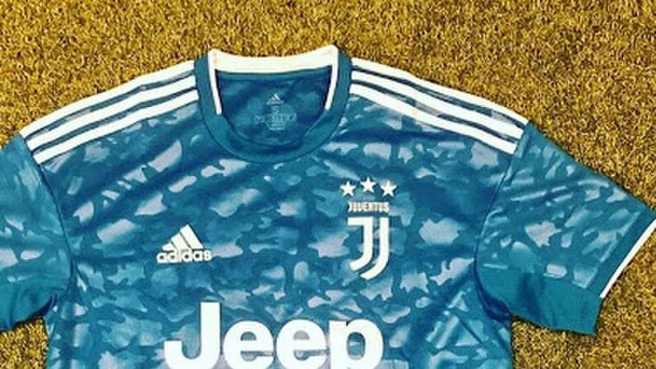尤文第三球衣曝光 这花纹丑爆