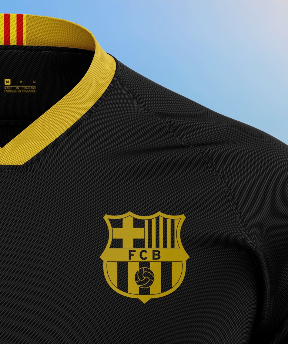 巴萨下赛季客场球衣曝光 黑金配色
