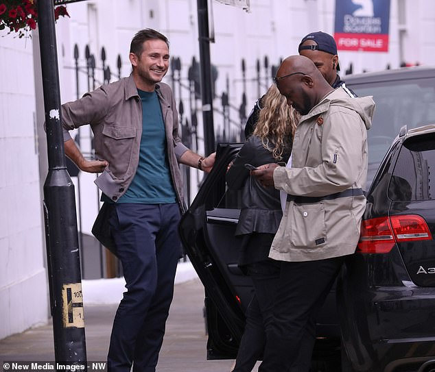 兰帕德碰头德罗巴 上任切尔西？