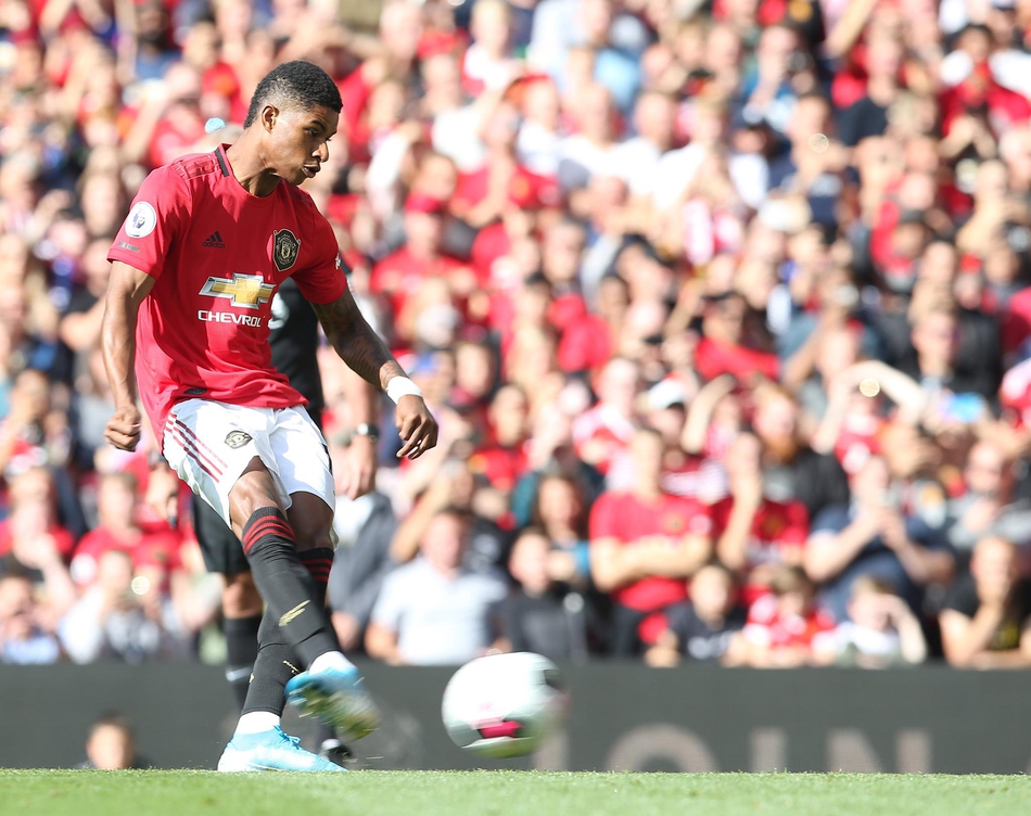 拉什福德罚进点球,曼联1-0战胜莱斯特城