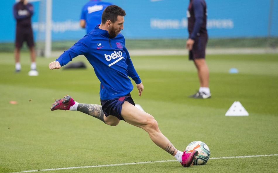 巴萨这两大天才加起来只有35岁