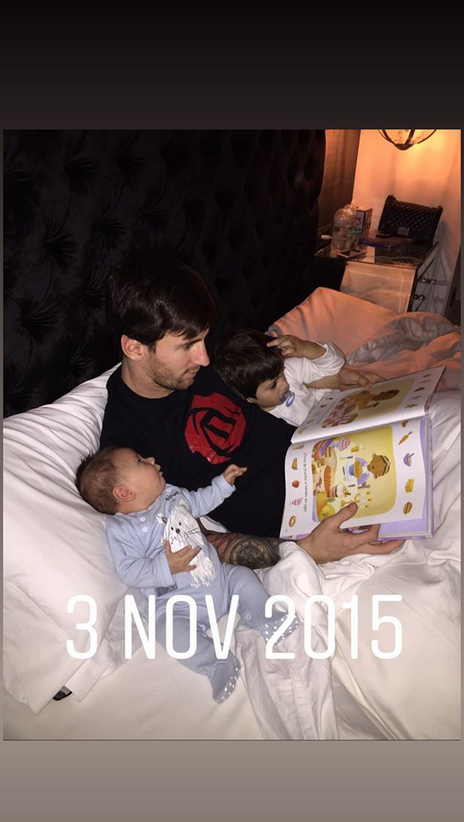 梅西和他的三个萌娃 太可爱了