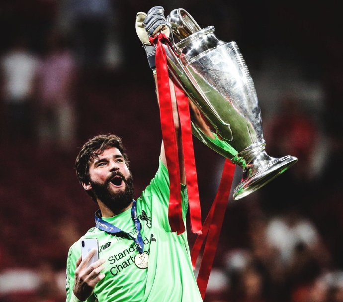 第一门神！今年他统治了足坛