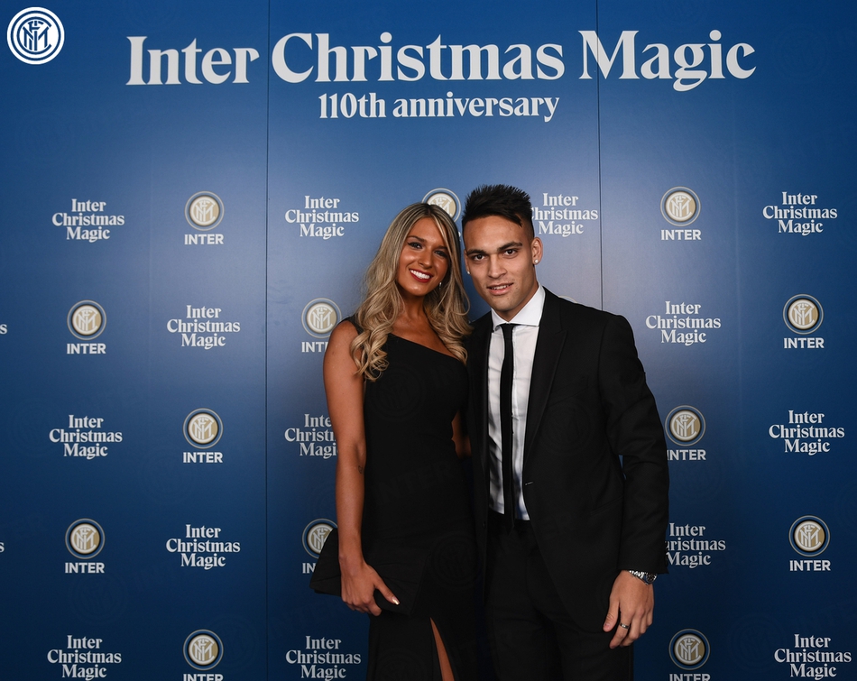 国米太太团亮相圣诞晚宴