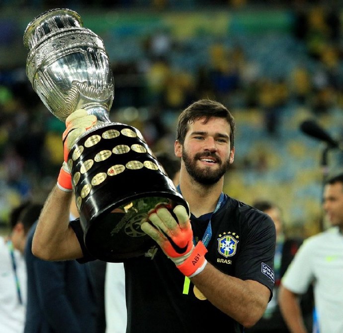 第一门神！今年他统治了足坛