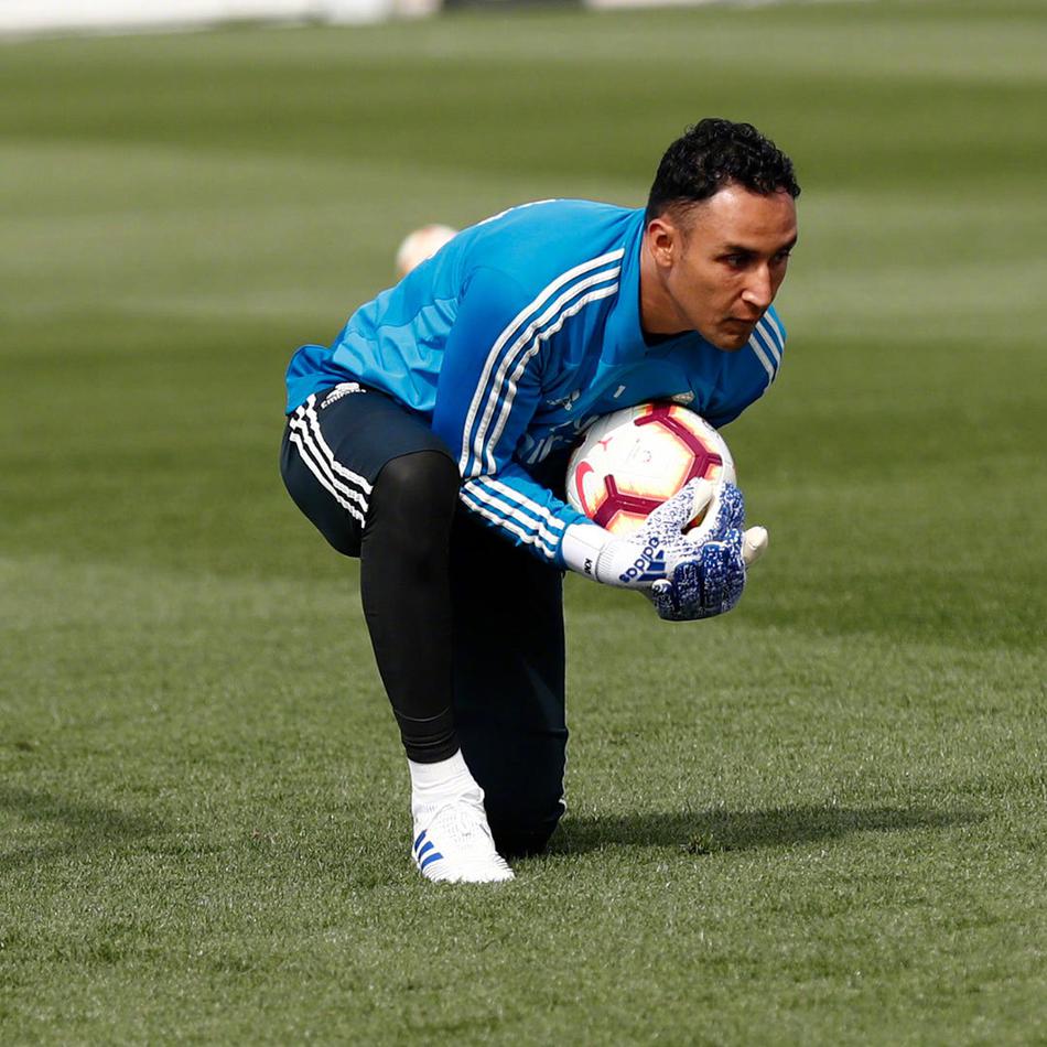 皇马备战西甲 克罗斯缺席