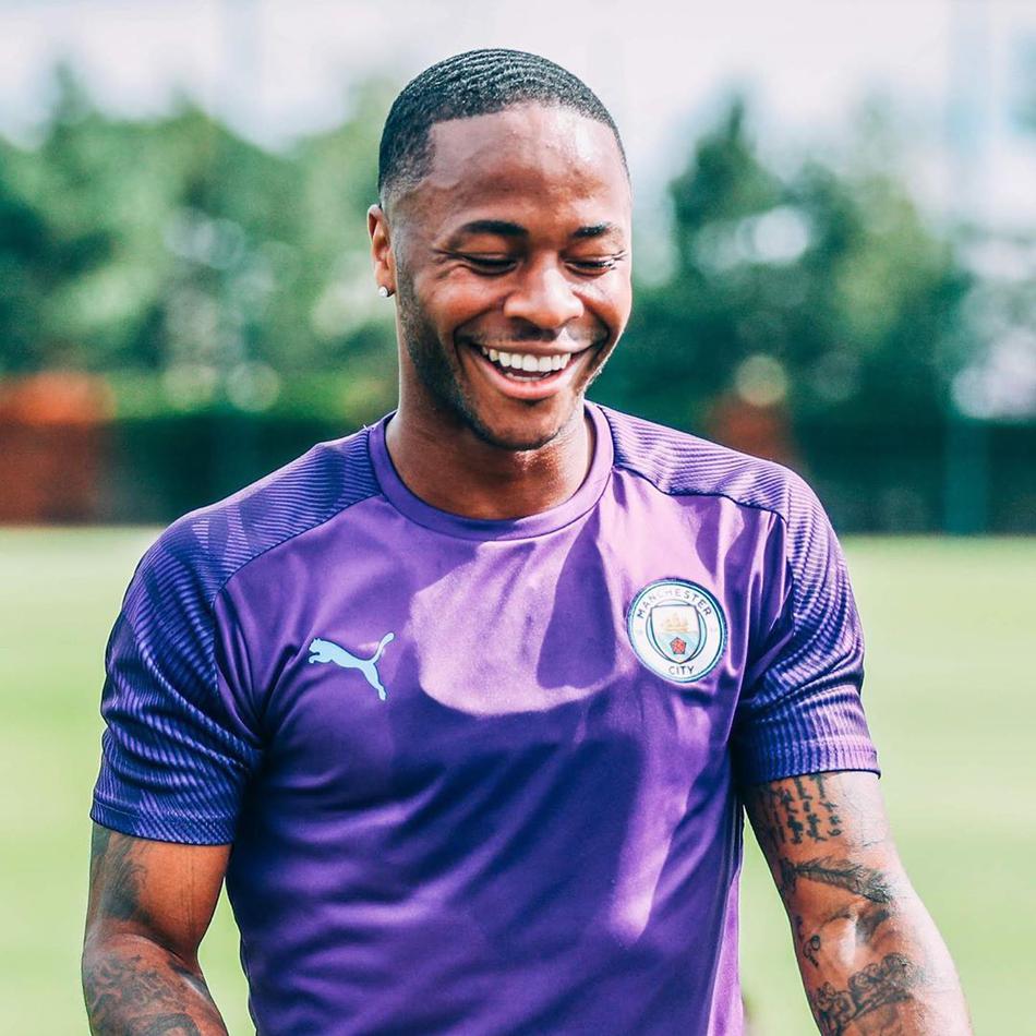 曼城来华航班取消 中国行延期