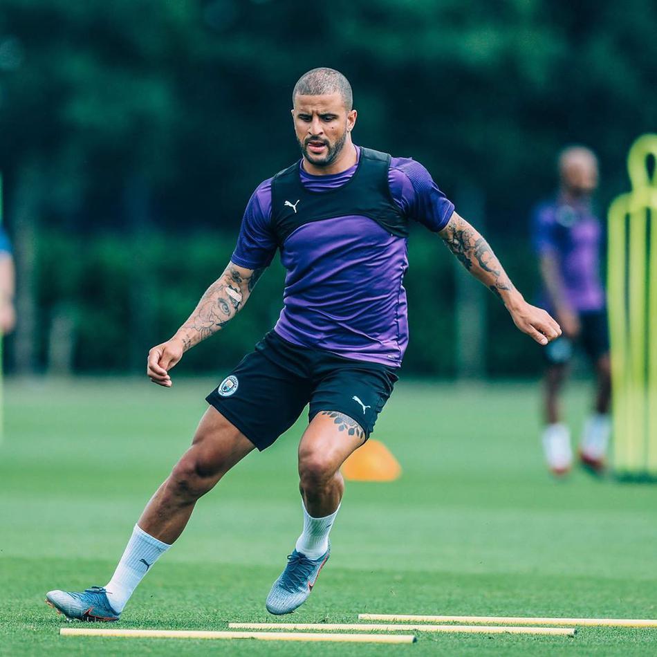 曼城来华航班取消 中国行延期