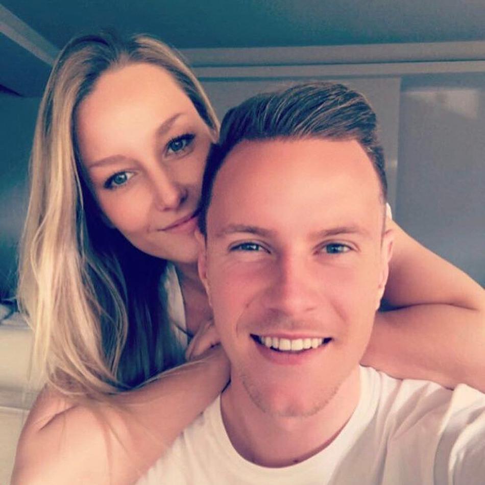 七夕节巴萨众将给你秀恩爱