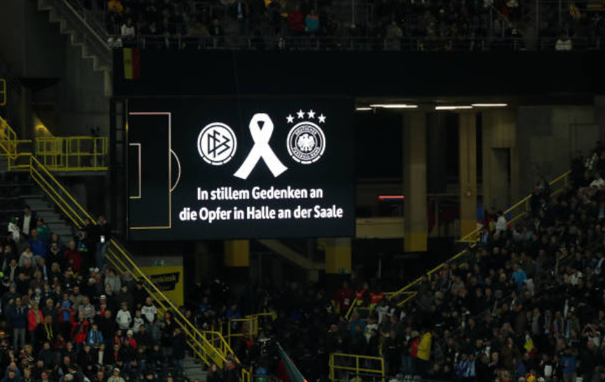 德国大将赛前默哀竟笑出声 想起啥了