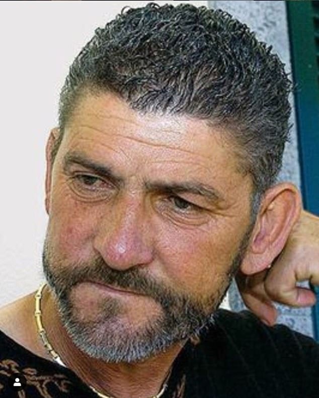 看到此人C罗哭了:他没能见证我的成功