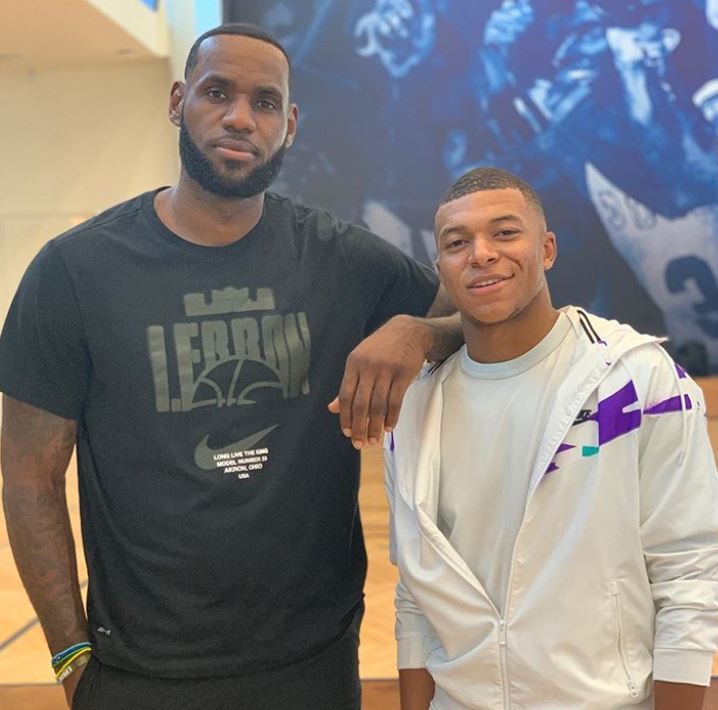 C罗博格巴二弟带你环游世界