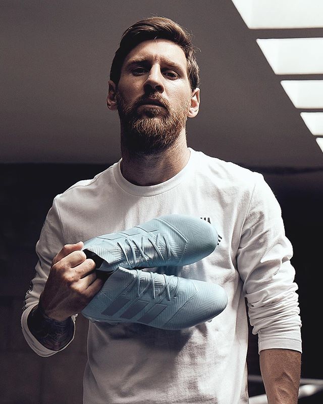 这些年广告中的梅西 哪张最帅