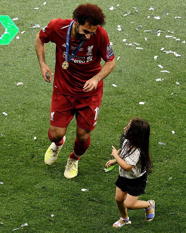 有爱！他们是英雄 也是父亲