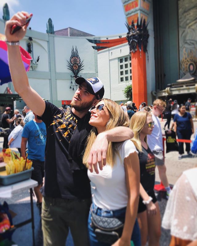 这张比基尼照让曼联门神流口水