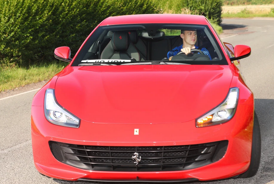 桑切斯现身曼联基地 曝他已接近国米