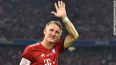 18年20冠!小猪宣布退役