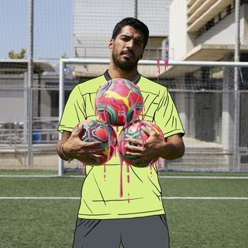 西甲公布冬季用球 红配绿大花袄色