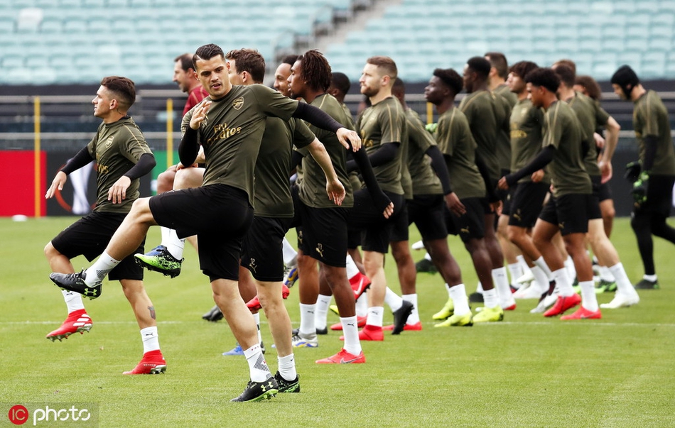 团结一致！阿森纳踩场备战决赛