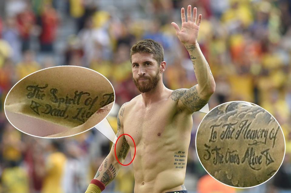 拉莫斯晒裸背 霸气文身哪去了？