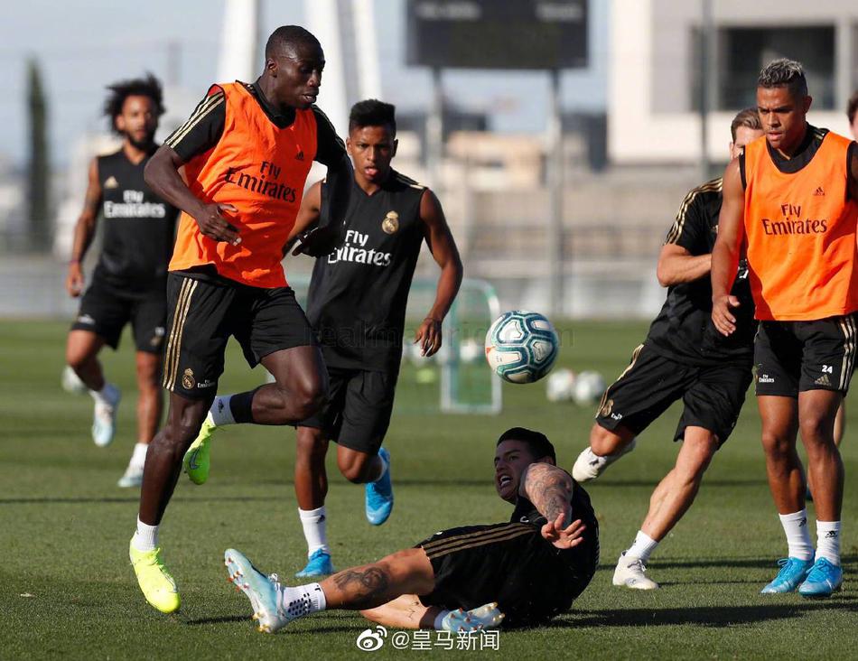 皇马备战联赛 拉莫斯等人回归