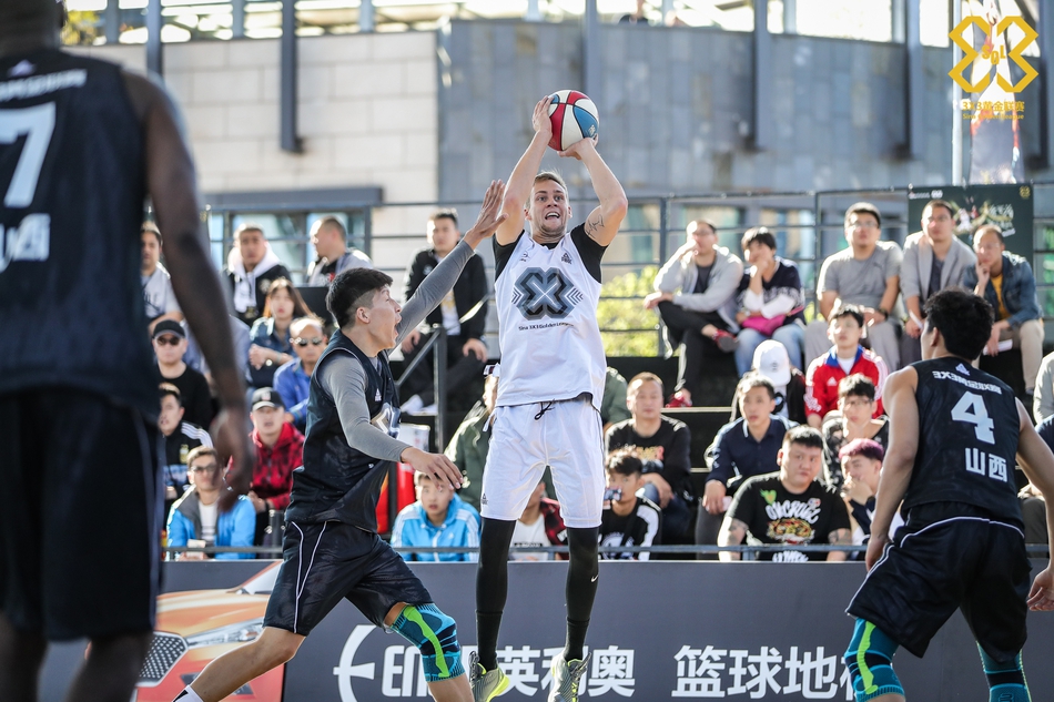 黄金联赛男篮4强女篮前2名出炉！