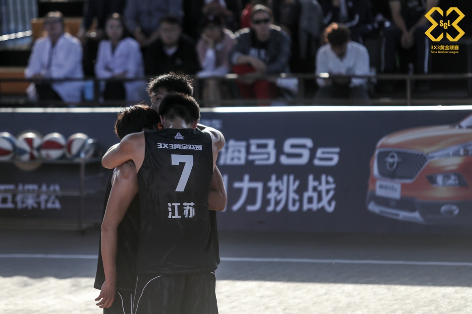 黄金联赛男篮4强女篮前2名出炉！