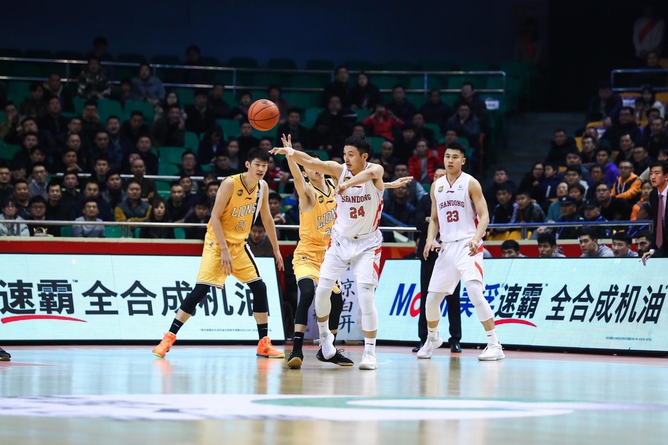 CBA第41轮：山东113-104广厦