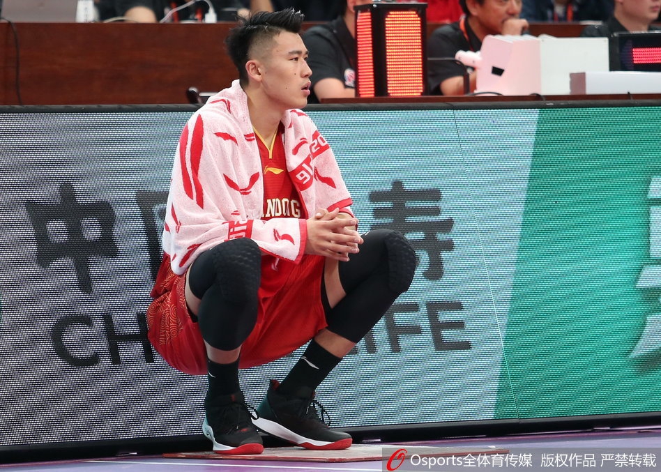 CBA第1轮:辽宁113-92山东