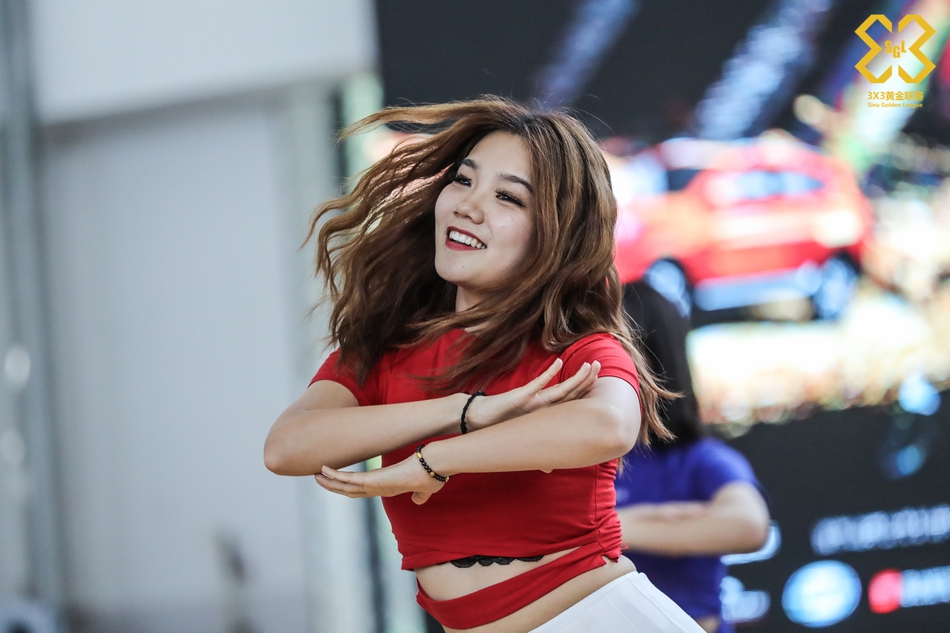 黄金联赛啦啦队性感热舞